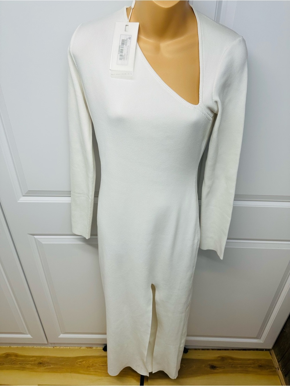 Endless Rose Cut Out Long Sleeve Maxi Dress White Ribbed Knit M NWT Defect